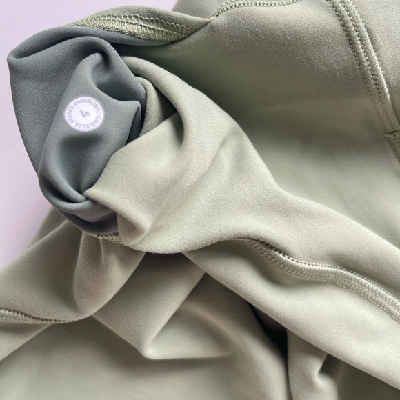 Lululemon Invigorate High-Rise Tight 25" - Picture 5 of 5